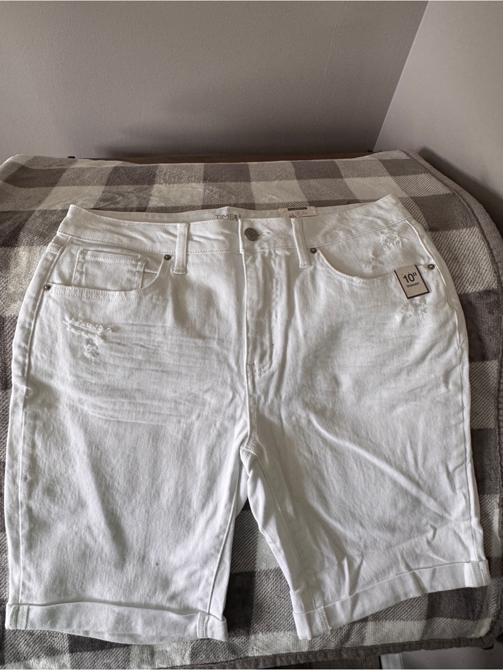 New Women’s Denim Jeans Shorts - 10" Inseam